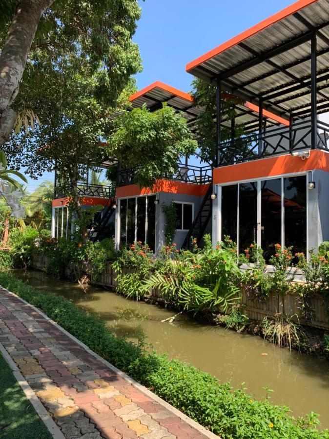 Meephawa Resort Amphawa Bagian luar foto