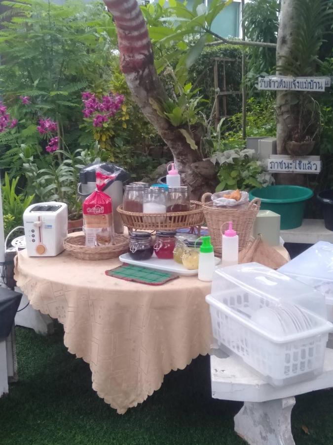 Meephawa Resort Amphawa Bagian luar foto