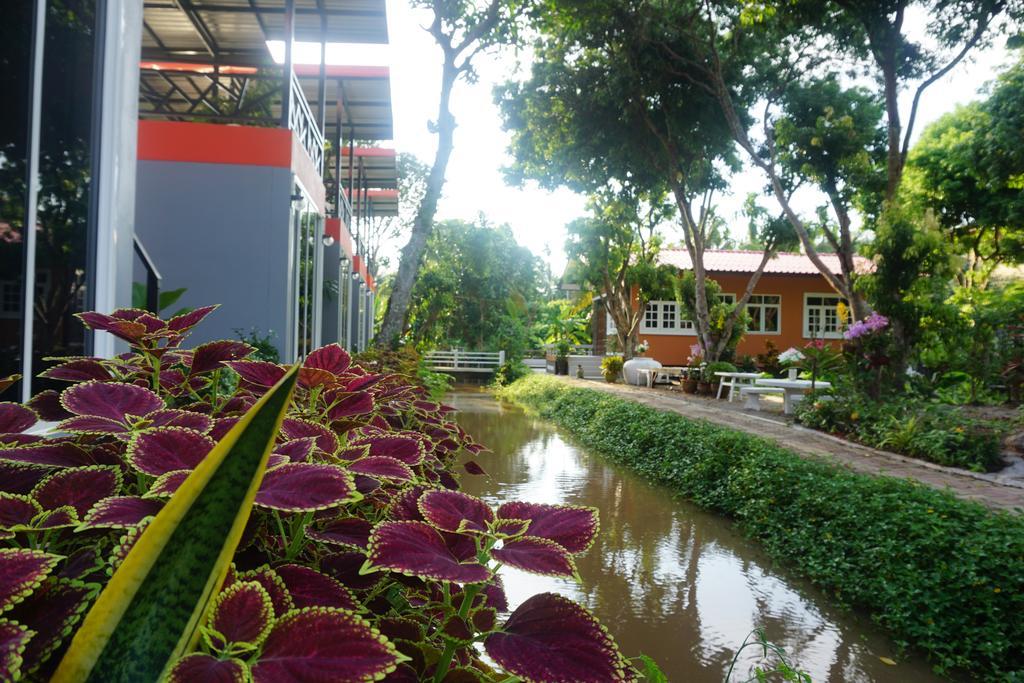 Meephawa Resort Amphawa Bagian luar foto