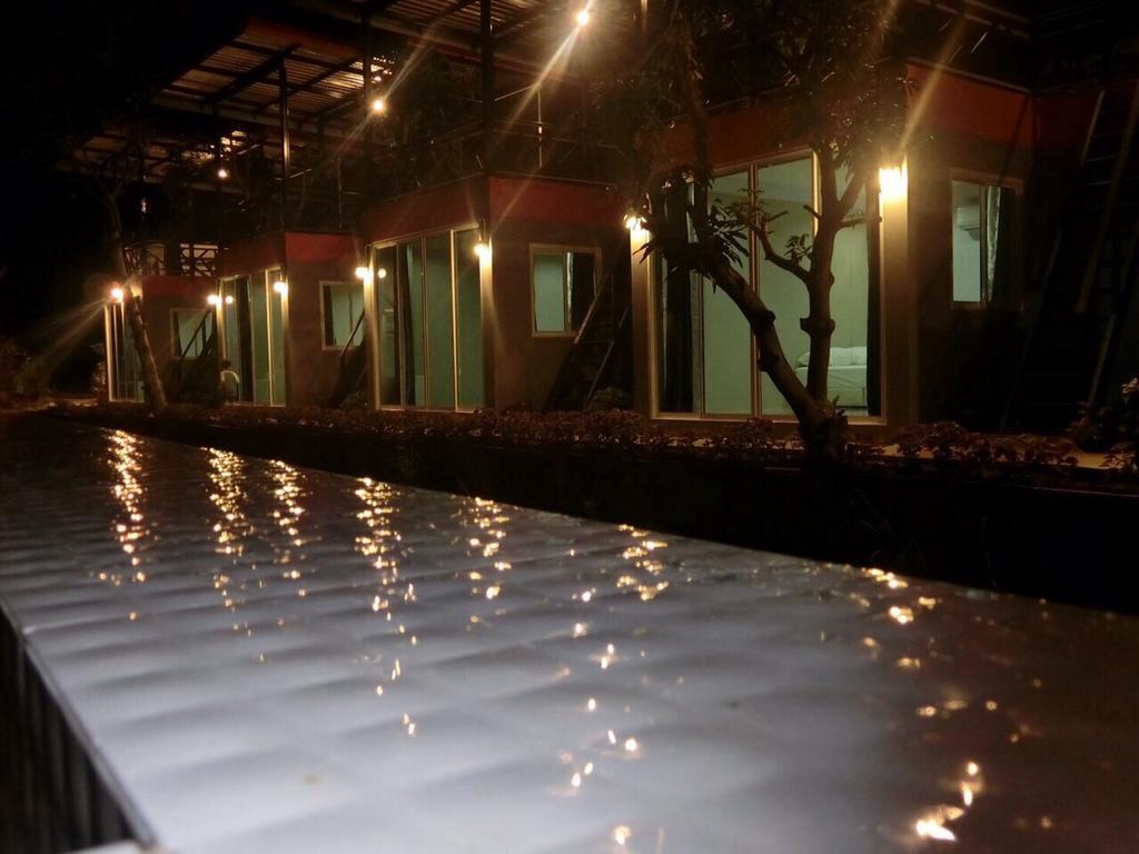 Meephawa Resort Amphawa Bagian luar foto