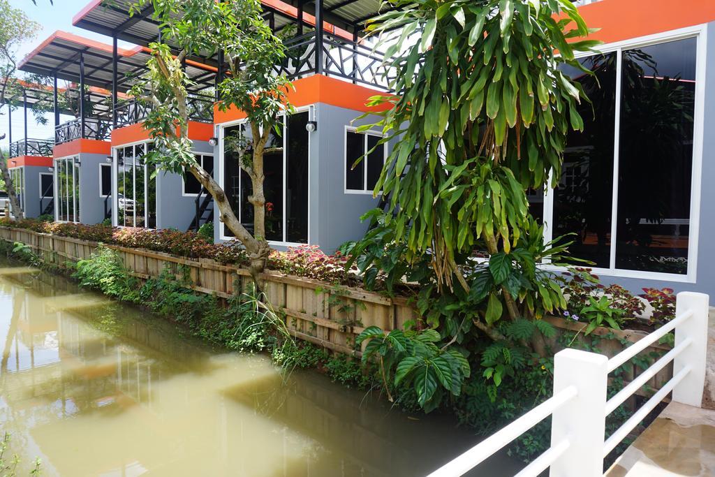Meephawa Resort Amphawa Bagian luar foto