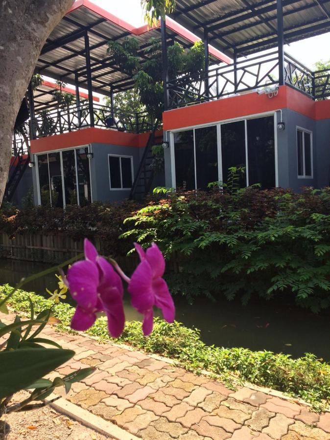Meephawa Resort Amphawa Bagian luar foto